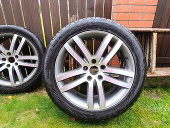 Prodám sadu kol na Audi Q7 rozměr 275/45 R20 - 5