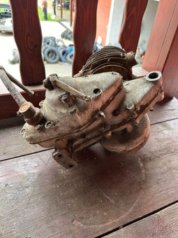 Čz 175 předválečná - motor - 5