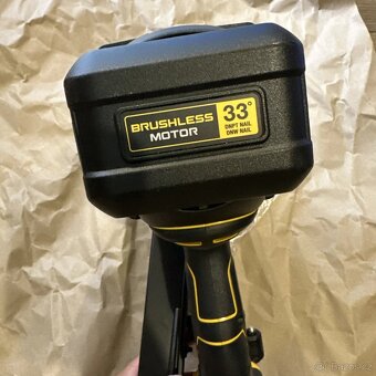 Nová AKU hřebíkovačka Dewalt DCN930N bez aku - 5
