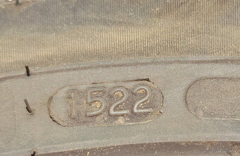 AEZ 7,5Jx17 ET 45 5x114,3 s Nokian Wetproof 215/45 R17 - 5