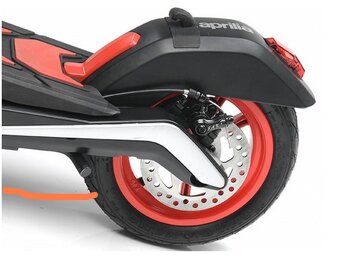 Elektrická koloběžka APRILIA eSR1 - 5