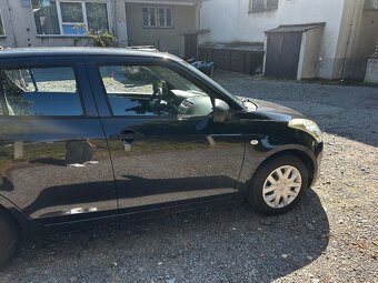 Suzuki Swift 1.3 benzín, 2012, 90 000 km - 5