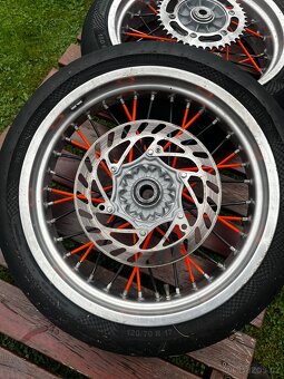 SM kola KTM - 5