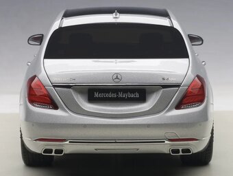 Model 1:18 Mercedes Maybach S-Klasse S600 (SWB) Autoart - 5