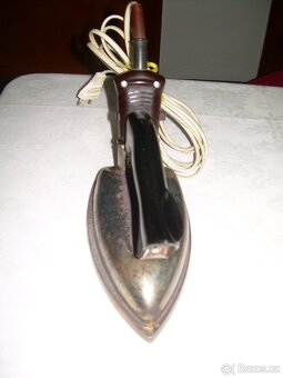 RETRO televize ,žehlička, lustr, radiomagnetofon, stereo - 5