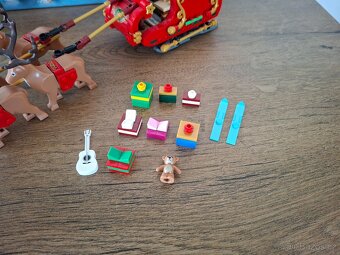 LEGO 40499 Santovy sáně - 5