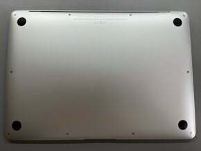 Apple MacBook Air 13.3" 2020 stříbrný - 5
