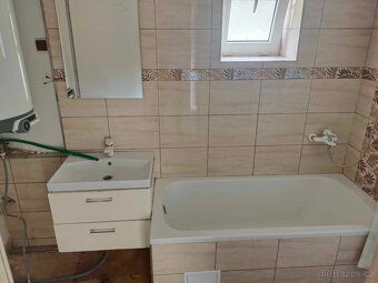 Prodám RD 3+1 ve Velkých Všelisech u MLadé Boleslavi - 5