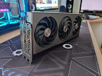 PRODÁNO - SAPPHIRE NITRO+ Radeon RX 7800 XT GAMING OC 16 GB - 5
