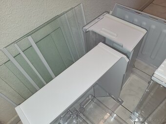 Prodám ledničku Indesit- černá - 5