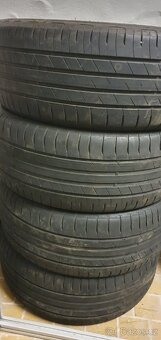 Goodyear PERFORMANCE EfficientGrip 215/50 R17 - 5