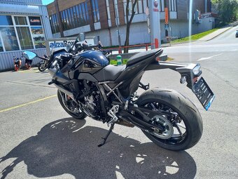 Suzuki GSX-8R nová - 5