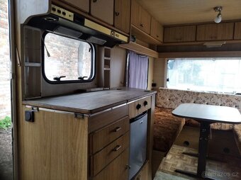 Karavan WILK STERN DE LUXE - 5