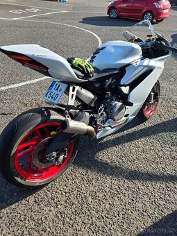 Ducati panigale v2 Rv.2018 najeto 9800km servisní kniha - 5