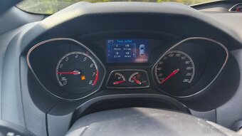Ford Focus - 5