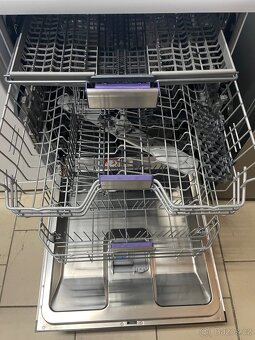 Nepoužitá myčka Beko BDFN26647WC - 5