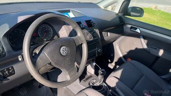 Volkswagen Touran Facelift 1.6 Mpi 75kw - 5