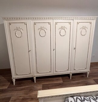 Starožitná ložnice ve stylu Ludvík - 5