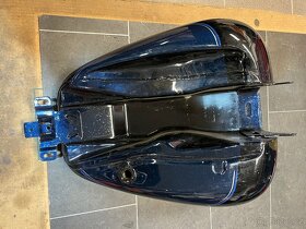 Harley Davidson palivový nádrž - 5