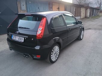 FORD FIESTA 1.6 SPORT - 5