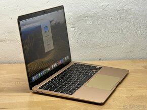 MacBook Air M1 13” 2020 /8GB RAM/Apple M1/256GB SSD/ Záruka - 5