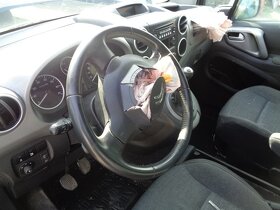 Citroen berlingo 1,6hdi 73kw Rozprodám na náhradní díly - 5