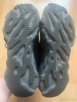REZERVACE vel.41 tenisky NIKE REACT LIVE black-yellow - 5