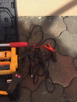 ELEKTRICKÝ ZVEDÁK a ELEKTRICKÝ KLÍČ -SADA NA OPRAVU AUTA - 5