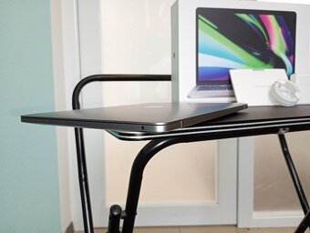 MacBook PRO 13 palců Apple M1 chip 8 RAM 256 SSDx NOVÝ jen 4 - 5