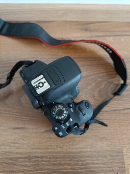 Canon EOS 700D - 5