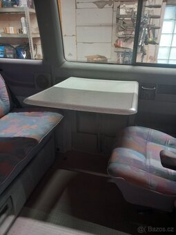 VW T4 Multivan Transporter Caravelle Sedačky Postel - 5