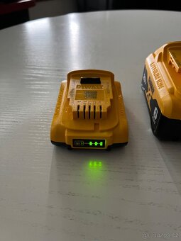 Dewalt Nové Batteries 20V XR 6.0ah 2.0ah $$$$$$$$$$$$$$$$$$ - 5