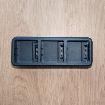 DJI nabíjací hub, rôzne modely - 5