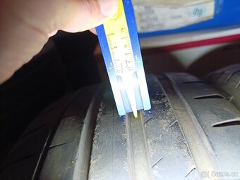 Michelin Pilot sport 4 245/40ZR19 - 5