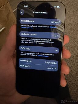 Apple iPhone 16 Pro - 5