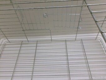 Velká klec pro papoušky nebo drobotinu. - 5