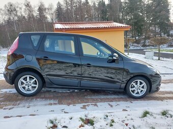 Renault Scenic III 1.6 81Kw, 11/2009 , 2 majitel - 5
