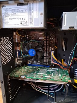 PC - 8GB RAM Nvidia quatro FX 3800 - 5