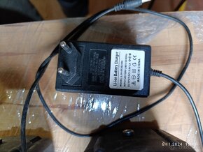 Profi Aku šroubovák Metabo BS18 a 2 baterky - 5