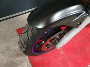 SUZUKI GSR 600 - TOP STAV - 5