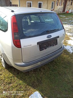 Ford Focus 1,6 TDCi 2005 - 5
