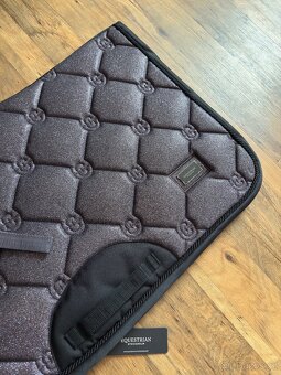 Podsedlova decka Equestrian Stockholm Purple Glimmer DL a VS - 5