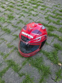 Helma na motorku nebo skútr - 5