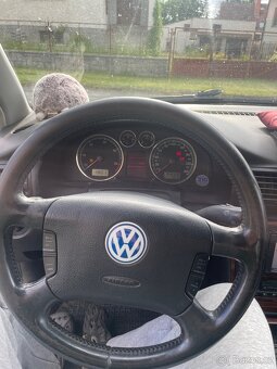 Volkswagen Passat B5.5 2.5 TDI 110kW – na ND nebo opravu - 5