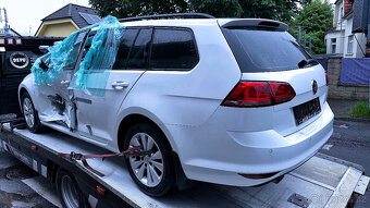 Vůz na náhradní díly VW Golf 7 kombi 2015 CLHA QRK LC9A - 5