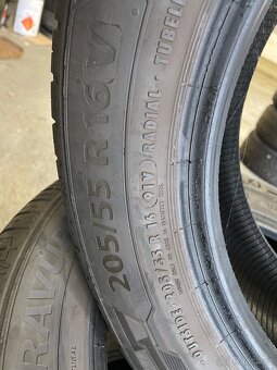 205/55R16 4ks letních pneu 7mm Barum - 5
