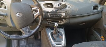 Renault Grand Scénic - 5