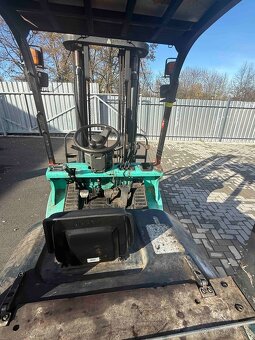 VZV - naftový vysokozdvižný vozík - 5