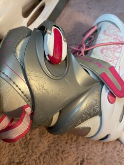 Dívčí zimní brusle - 5