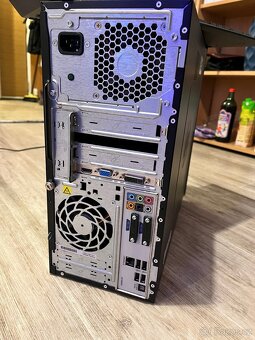 Stolní počítač HP Elite 7300 i5 RAM 8gb - 5